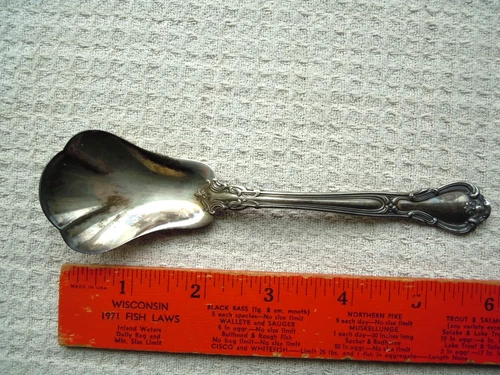 Chantilly By Gorham Sterling Silver  sugar spoon 32 grams