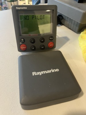 Raymarine Autohelm ST6002 E12098-P SmartPilot Autopilot Display FRESH WATER