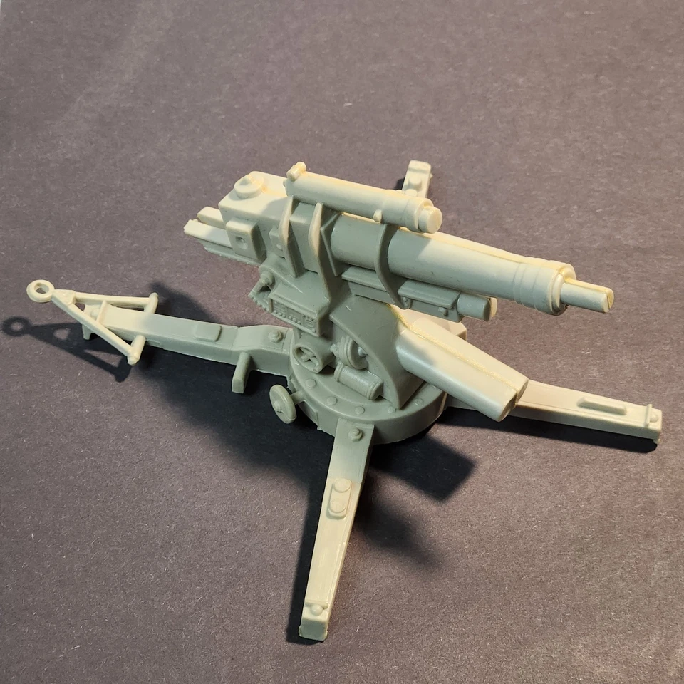 8 De colección Marx Segunda Guerra Mundial Soldados Alemanes Gris Ligero 351 Tanque 88 Árboles Antiaéreos y Motocicleta Foto 4 de 4