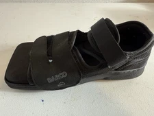 Darco OrthoWedge , Square-Toe Healing Shoe -men’s Medium. Post Surgery