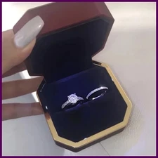 Luxury Women's Fashion Wedding Rings Set Fashion Silver Color Inlaid with White