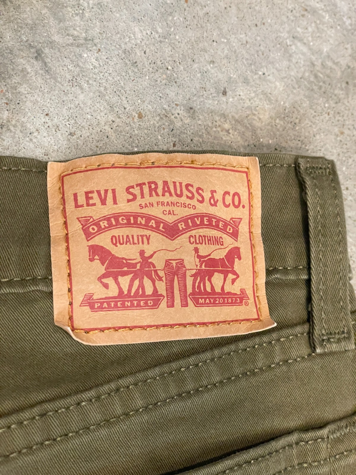 Levi's Boyfriend Fit Jeans Womens 27 Olive Green Cotton Casual Pants thumbnail 9