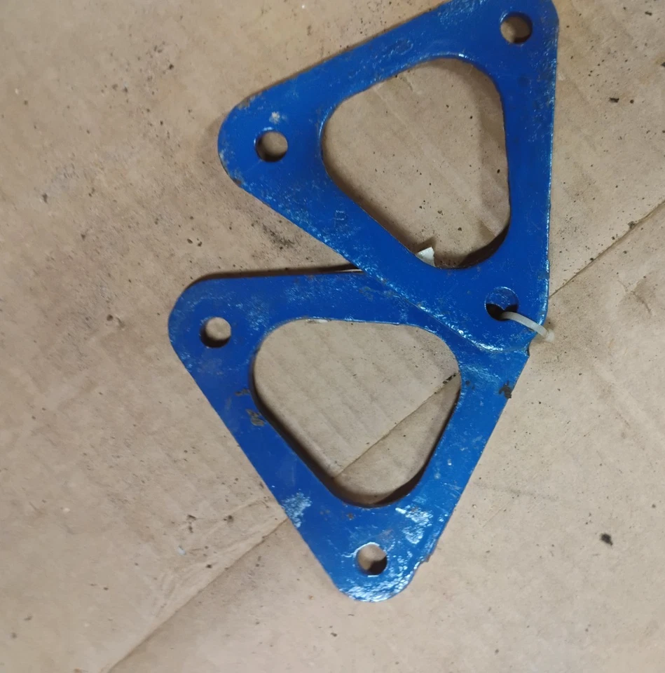 OEM 73-87 Chevy GMC 4x4 K10 Engine Motor Mount Brackets Squarebody - Image 3 of 4