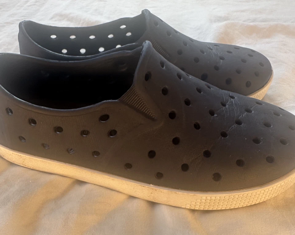 Old Navy•Lil Kids Size 10•Navy Blue•Rubber/Casual Boat Shoes•Slip On•NWOT - Image 2 of 4