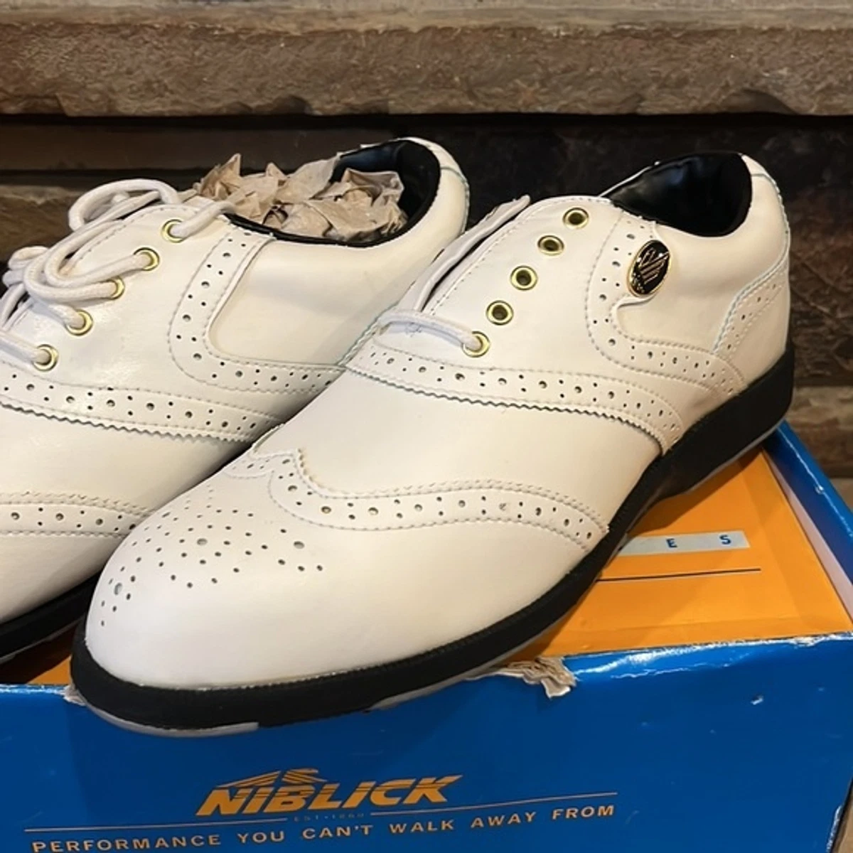 Niblick golf shoe spikes clearance