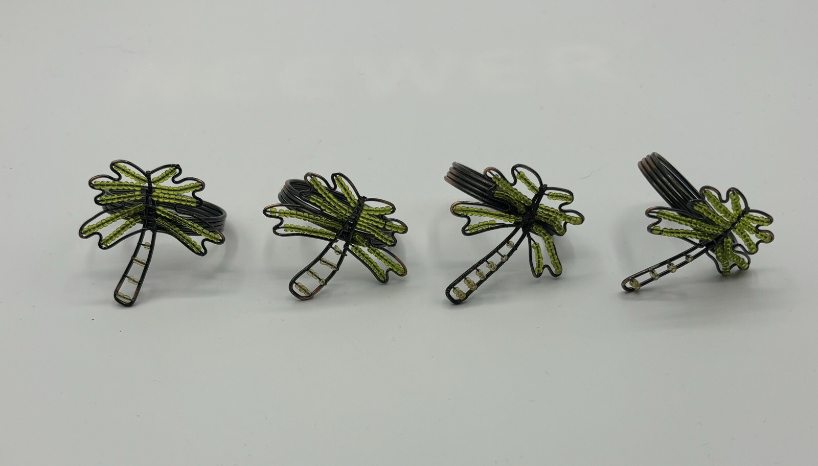 Set Of 4 Wire Beaded Palm Tree Napkin Rings Copper Tone Rings
