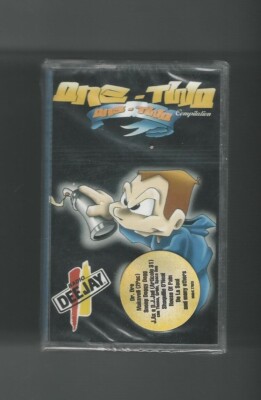 MUSICASSETTA K7 : ONE-TWO ONE-TWO  COMPILATION  UNIVERSAL  NUOVA SIGILLATA