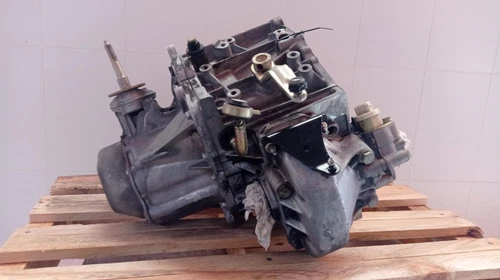 20DL52 Getriebe Ft für PEUGEOT 206 XT 2000 175746 - Picture 1 of 4