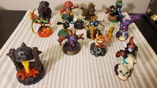 Skylanders Figure Lot Of 13 - Fright Rider, Spyro, Cynder, Stealth Elf, Wind-up