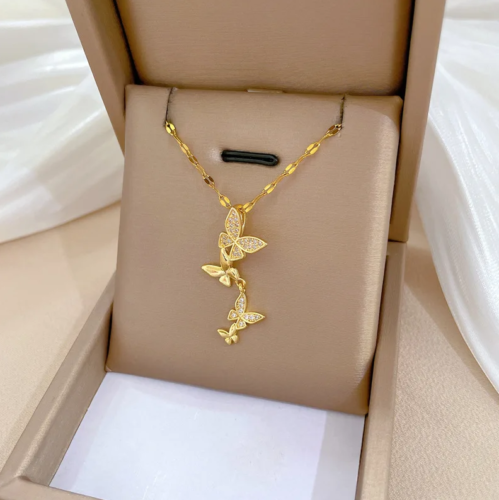 316L Stainless Steel 18K Gold Plated Dazzling Zircon Butterfly Pendant Choker - Picture 2 of 3