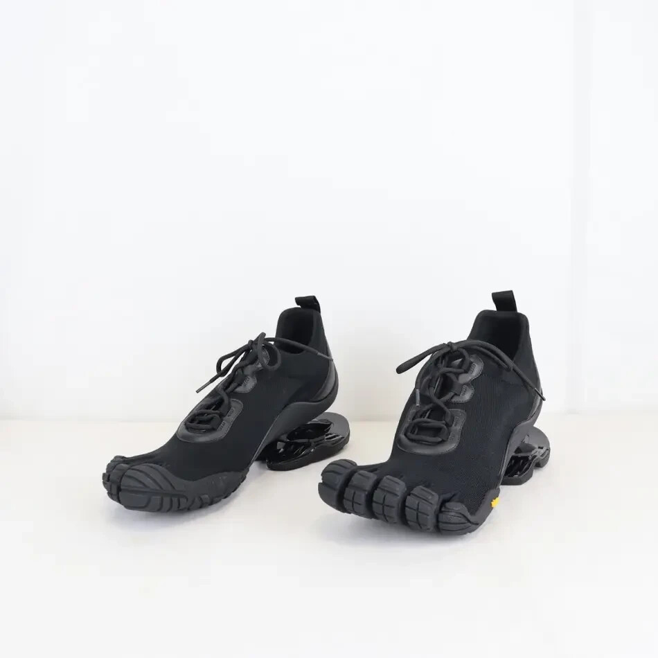 【BALENCIAGA】BAL0128/S WVVS8 55ロ22 135 Balenciaga Track Sneakers | Saks Fifth Avenue