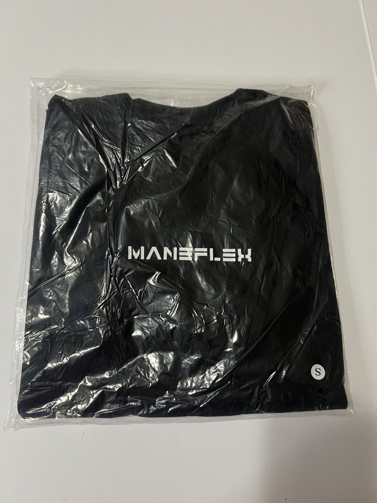 T-Shirt Mens/Unisex Active Wear Maneflex Black scoop" hem Bottom L New image 6