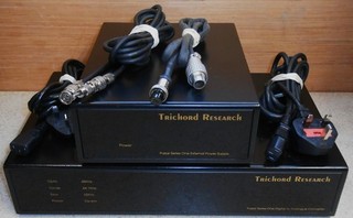 Trichord Pulsar Series One D/A Converter With Trichord Power Supply & Cables
