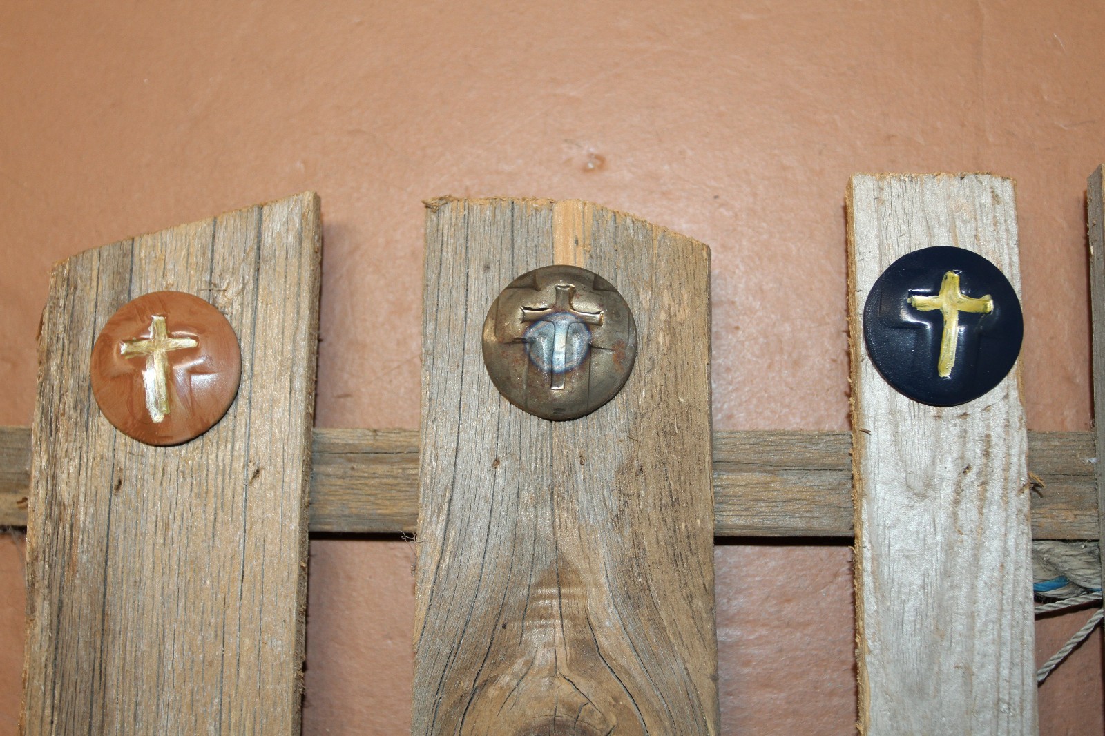 10-Hand Forged CLAVOS,Embedded Cross Detail,Shutter Accents,Cross Decor,CL-RC