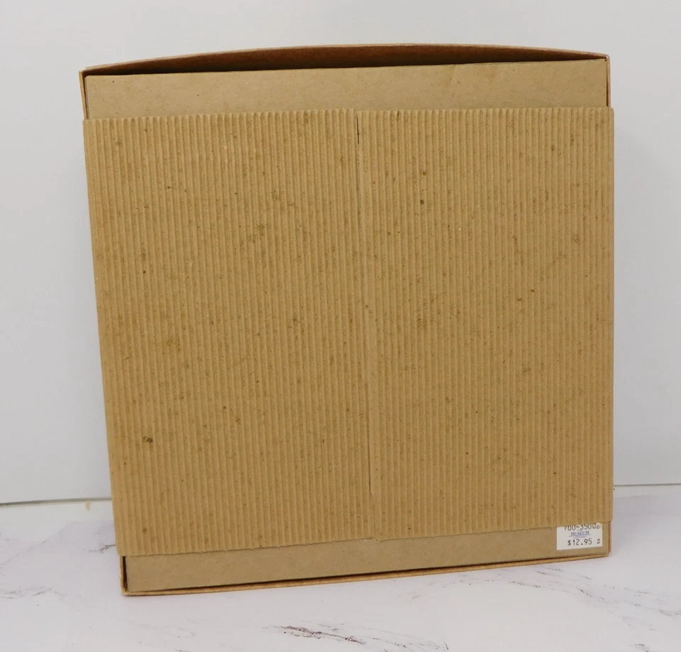 Museum Masterpieces, Ltd. Puzzle Cat and Kittens, 550 Pieces 18” x 24”. - Image 3 of 4