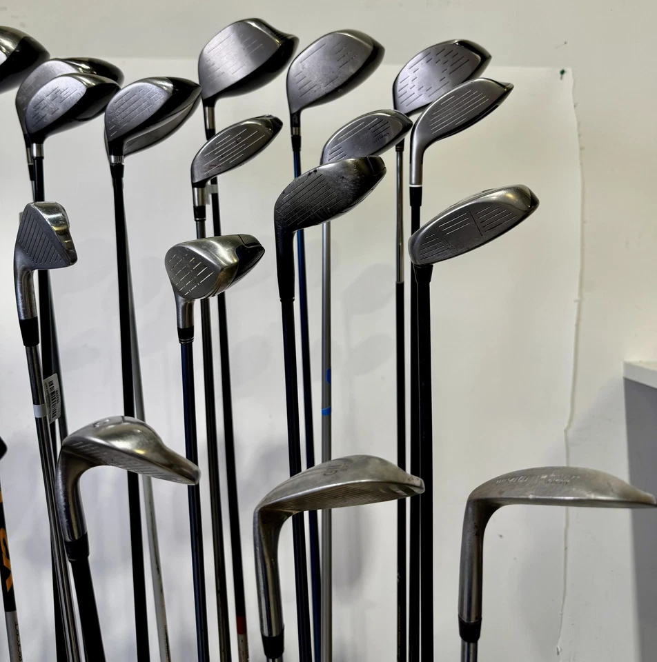 Wholesale Lot of 24 Golf Clubs - Drivers, Woods, Hybrids and Single Irons - Image 4 of 4