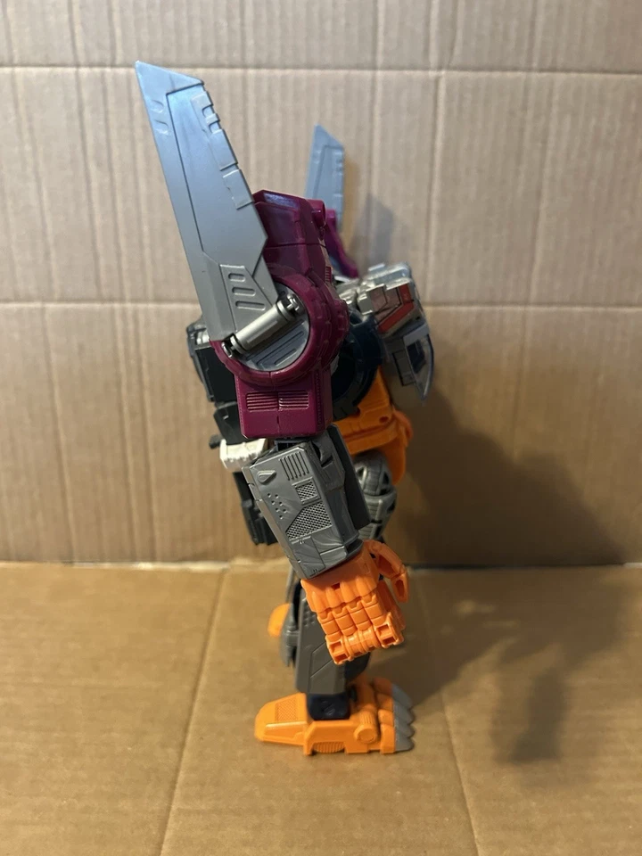 Transformers Power of the Primes Optimal Optimus - Image 3 of 4