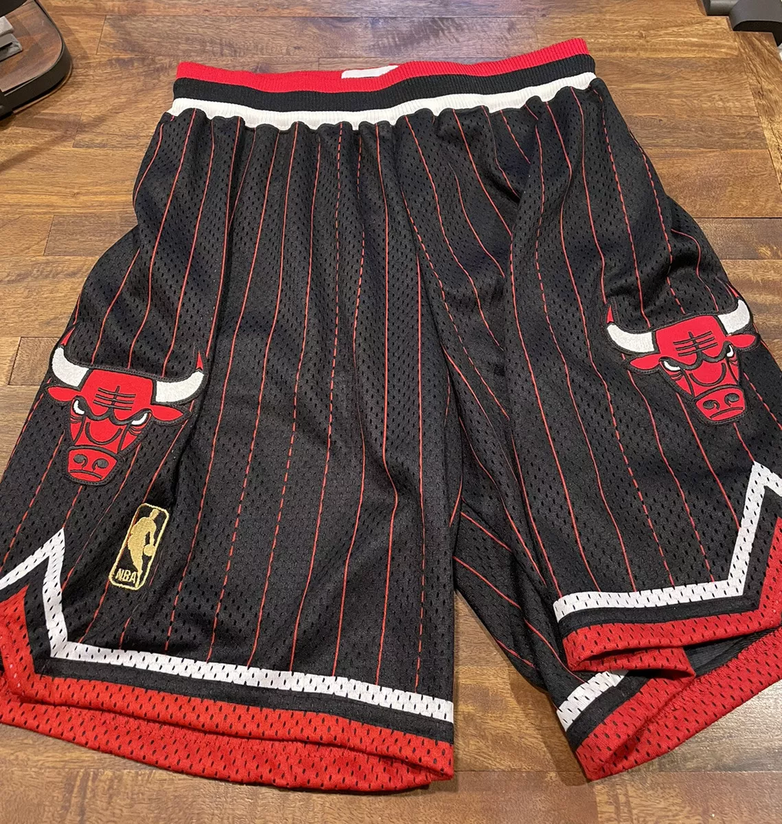 vintage shorts mens nba