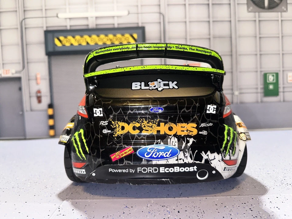 HPI wr8 2012 KEN BLOCK GYMKHANA FORD FIESTA ST WR8 RS Focus Hoonigan With Remote - Image 3 of 4