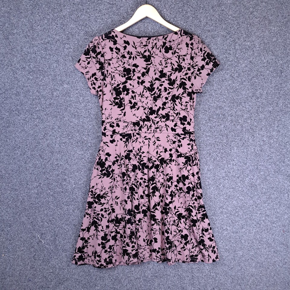 City Chic Womens Dress Size XS Extra Small Purple Pink Black Floral