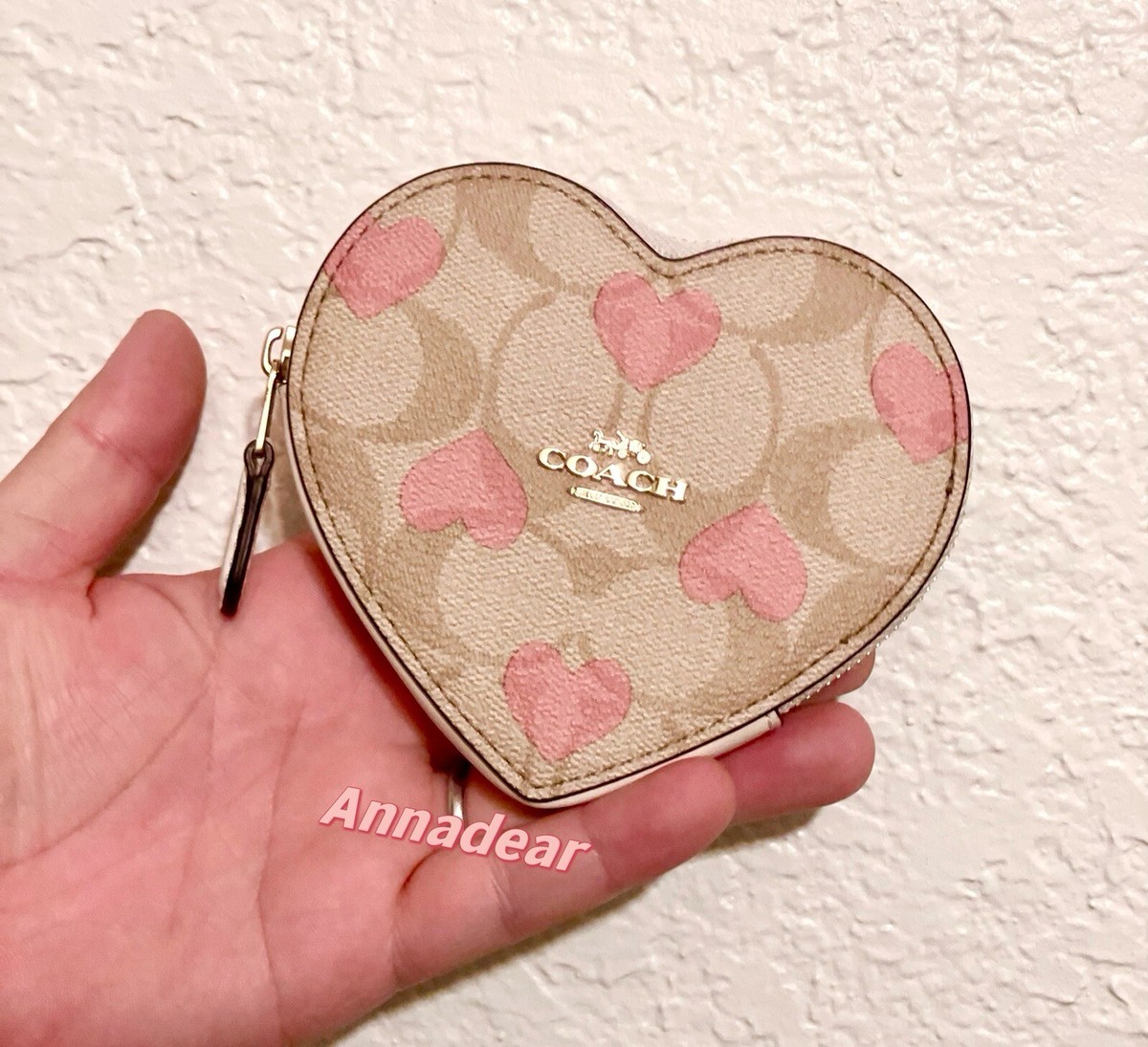 NWT Coach Heart Coin Case In Signature Canvas With Heart Print 