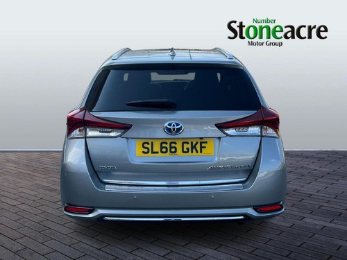 2016 Toyota Auris 1.8 VVT-h Excel Touring Sports 5dr Petrol Hybrid CVT Euro 6 (s - Picture 4 of 20