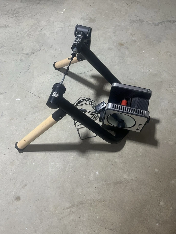 Elite Tuo Smart Trainer - Electronic Resistance, Adjustable - Image 3 of 4