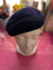 Vintage Contessa Navy Blue Velvet Beret With Tortoiseshell Accent