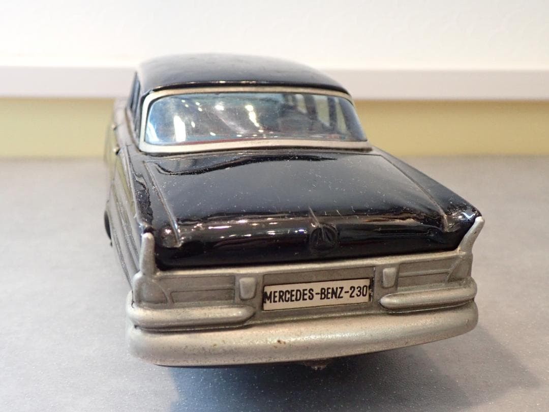 Mercedes Benz 230 Ichiko Vintage Tin Car Toy 27cm Length Mercedes