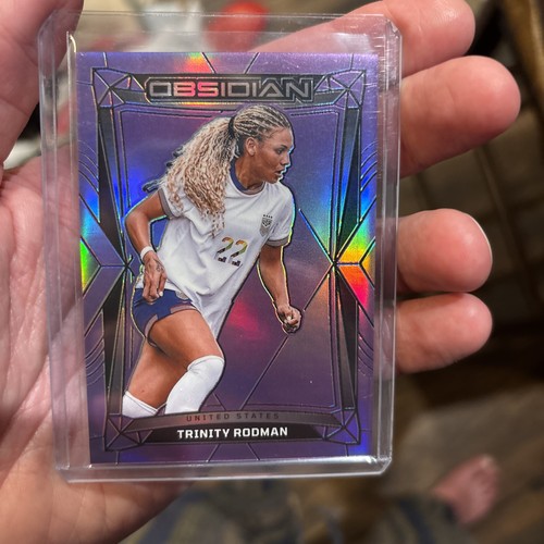 2024-25 Panini Obsidian Trinity Rodman Electric Etch Purple Flood /30 USWNT - Picture 5 of 11
