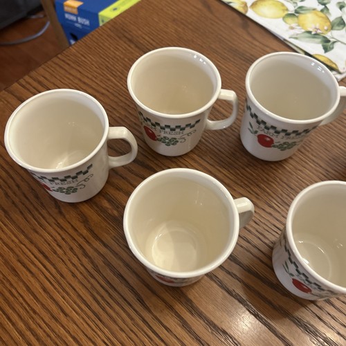 Set of 6 Vintage Corelle Corning Coffee Mugs 8oz Farm Fresh Homemade Design - Picture 3 of 5