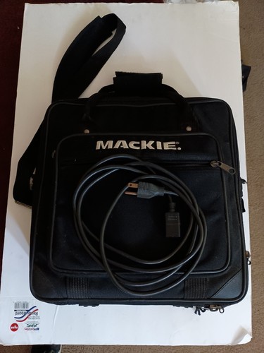 Mackie DFX-6 Compact Mixer With EFX 6x2 Compact Mixer With Carry Case - Picture 4 of 4
