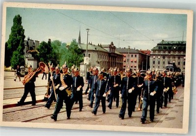 39866907 - Stockholm Uniform The Royal Svea Life Guards Parade Militaer Schweden