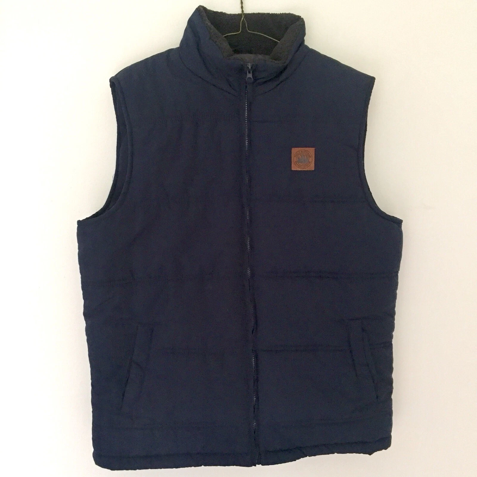 Field & Stream Navy Blue Full Zip Puffer Vest Mens M Outdoors, Hiking, Fishing