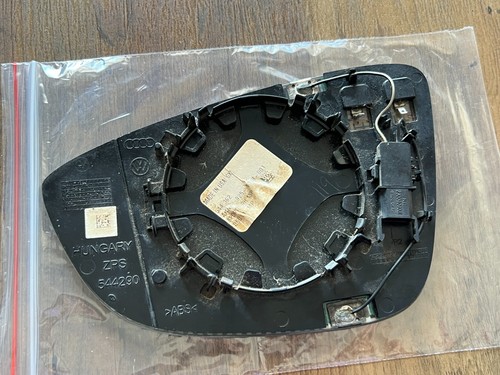 VW Jetta Passat B7 CC GENUINE Mirror glass Right Heating & Dimming 3C8857522D - Picture 9 of 10