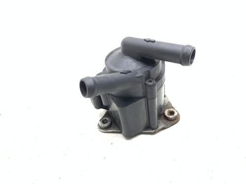 BMW X5M E70 xDrive 2011 S63B44A Zusatzwasserpumpe 7629917