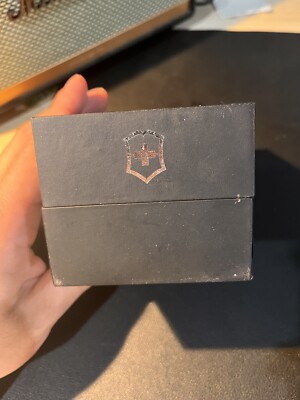 ★アメリカ軍＊ＷＷ２カリフォルニア州第７４０兵器メンテナンス中隊クレスト（実物） ファイル:Infantryman in 1942 with M1 Garand, Fort Knox, KY