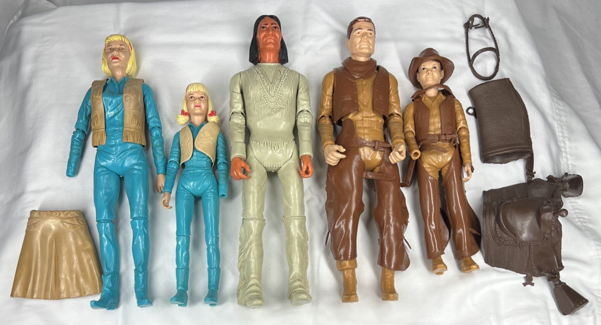 1960s Johnny West Action Figures w. Accessories Louis Marx & Co