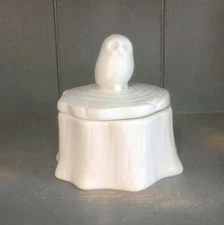 White Owl Lidded Jar Glossy Ceramic Tree Trunk Stump Trinkets Urban Outfitters 