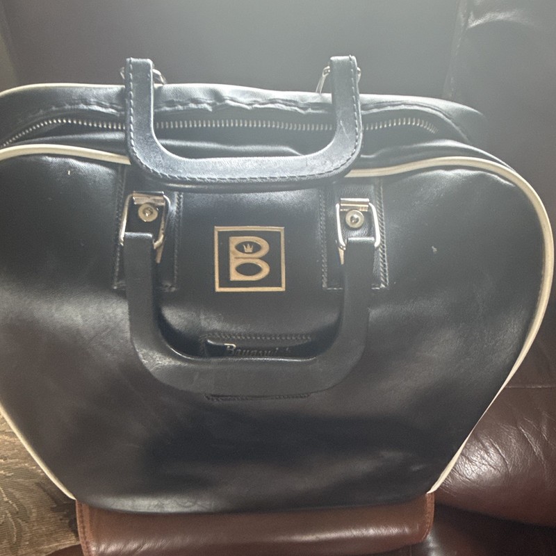 Brunswick Black Leather Bowling Bag Zip Closure Carry Handle Unisex Adults