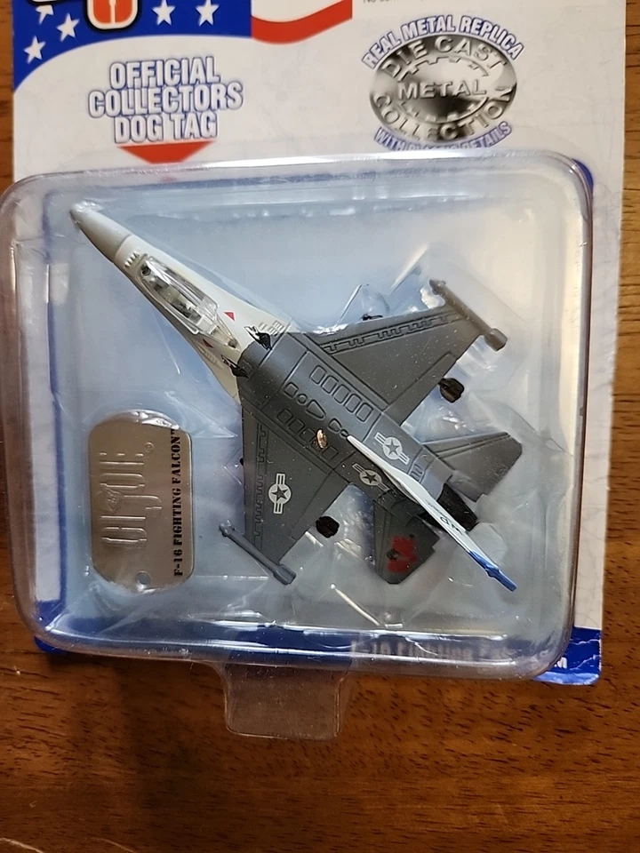 2002 Hasbro GI JOE F-16 Navy Fighting Falcon Airplane Die-Cast dog tag included - Image 2 of 4