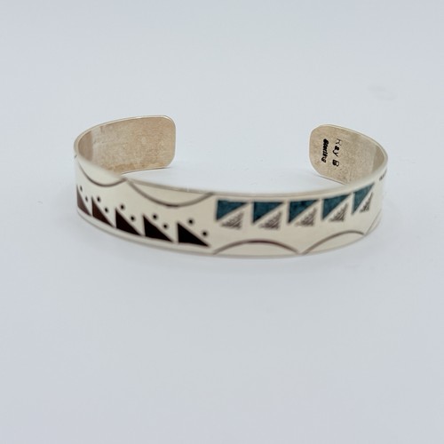 Brazalete con incrustaciones de turquesa de plata de ley firmado Ray B - Imagen 3 de 6