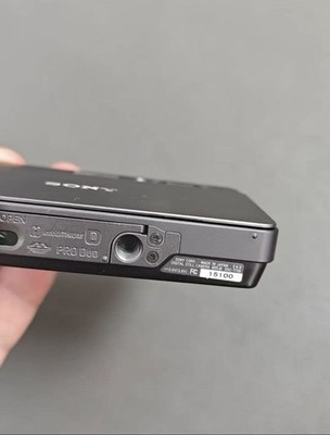 SONY Cyber-shot DSC-T700 Digital Camera - 90% New-W/SD Card
