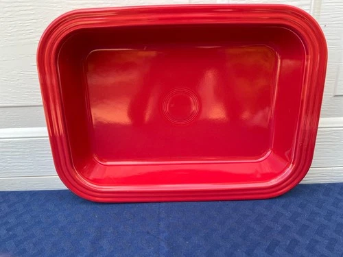 NEW FIESTAWARE Scarlet Red Rectangular 13” x 9” Baking Dish .Fiesta