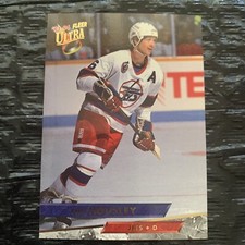 1993-94 Fleer Ultra - #100 Phil Housley
