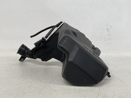 ⭐ 2017-2023 TESLA MODEL 3 FRONT WIPER WASHER RESERVOIR TANK PUMP OEM LOT2555 - Picture 4 of 12