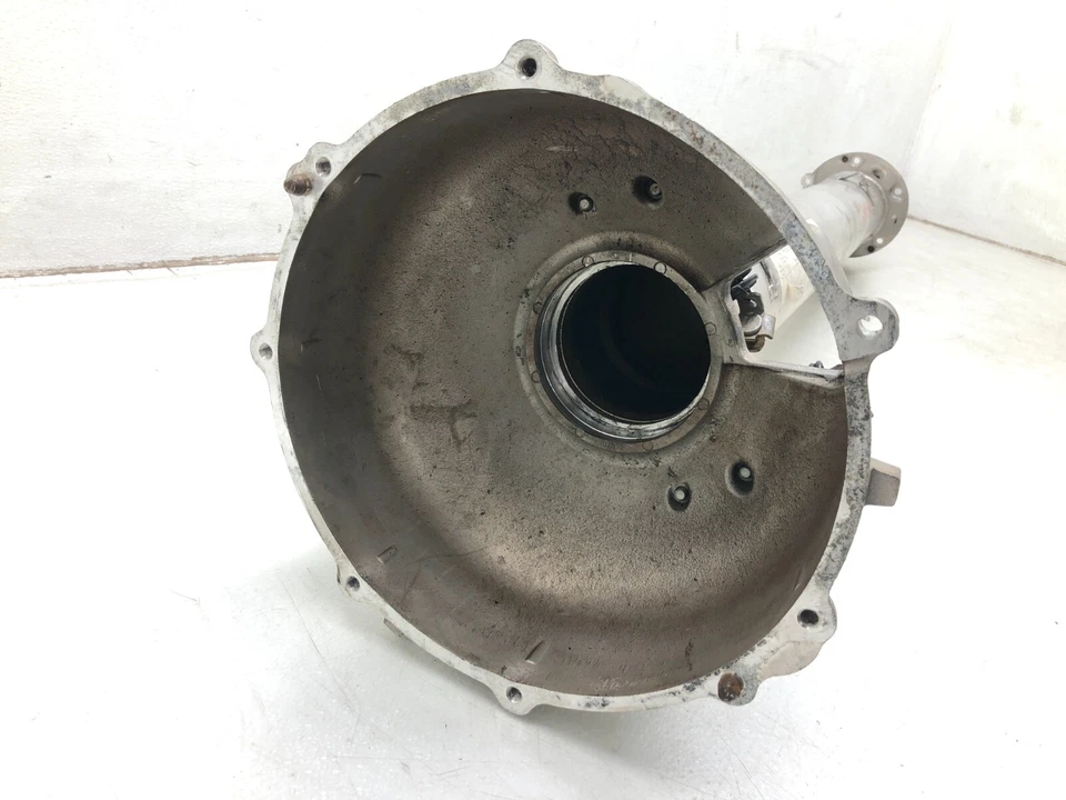 Tubo de torsión automático Corvette C6 2005-2013 tubo del eje de transmisión - carcasa solo OEM Foto 3 de 4