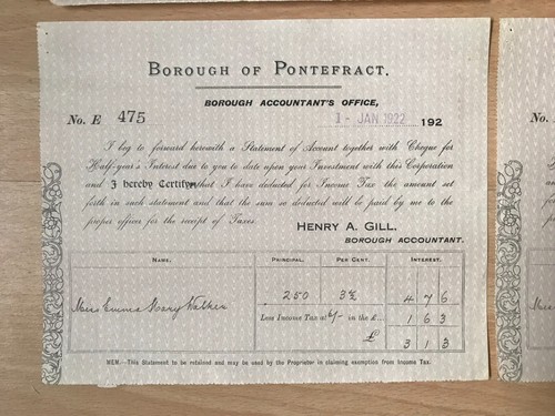 Vintage ephemera lot Borough of Pontefract accountants investment letters 1922 - Picture 2 of 8