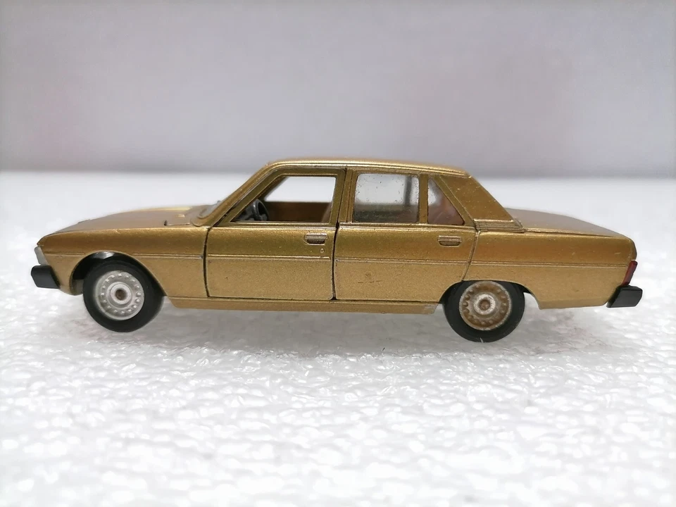 PEUGEOT 604 SL - Modelo Vintage Escala 1:43, Solido 40 Hecho en Francia 1976 Foto 4 de 4