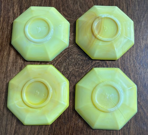 HTF Akro Agate Slag Glass Small Octagonal Octagon Yellow Saucers Cadmium Glow - Picture 2 of 2